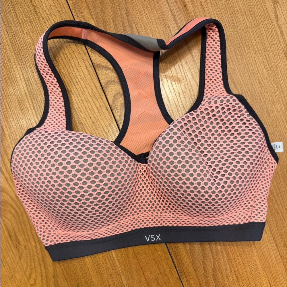 Victoria secret sports bra. Size 34C